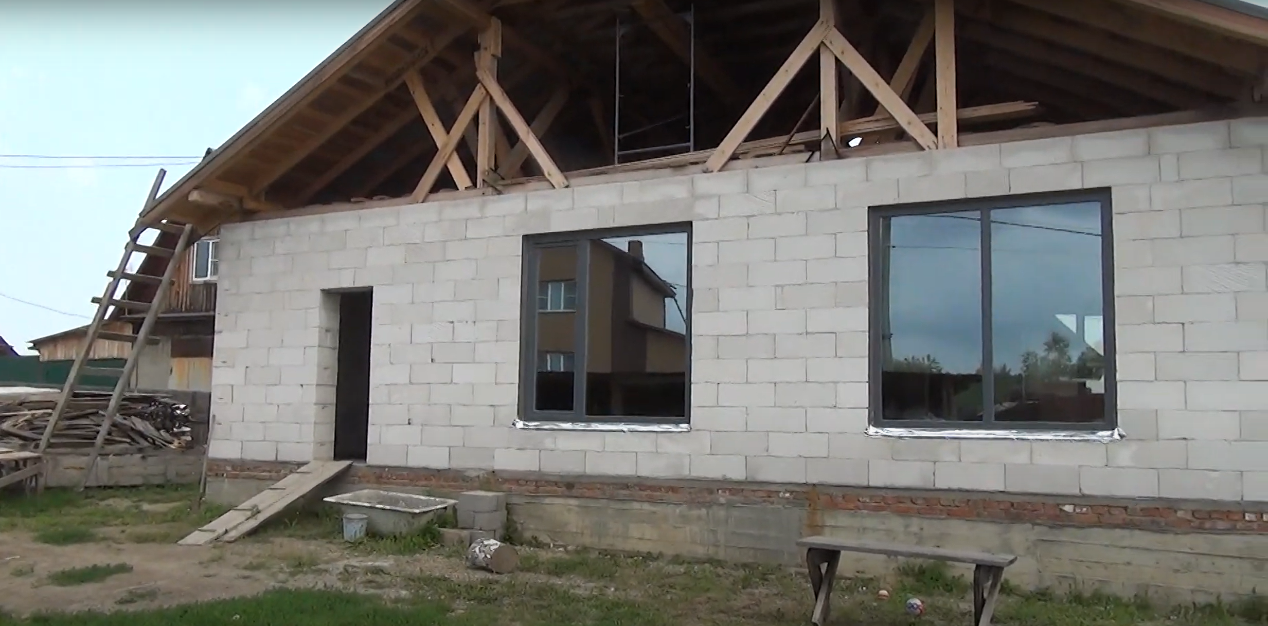 https://novocheboksarsk.delaem-okna.ru/storage/app/uploads/public/63f/44f/b32/63f44fb32a762558211407.png